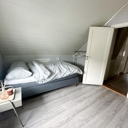 Stylish & Bright Penthouse - Office - 5 Star Location! Apartment Egersund Exterior photo