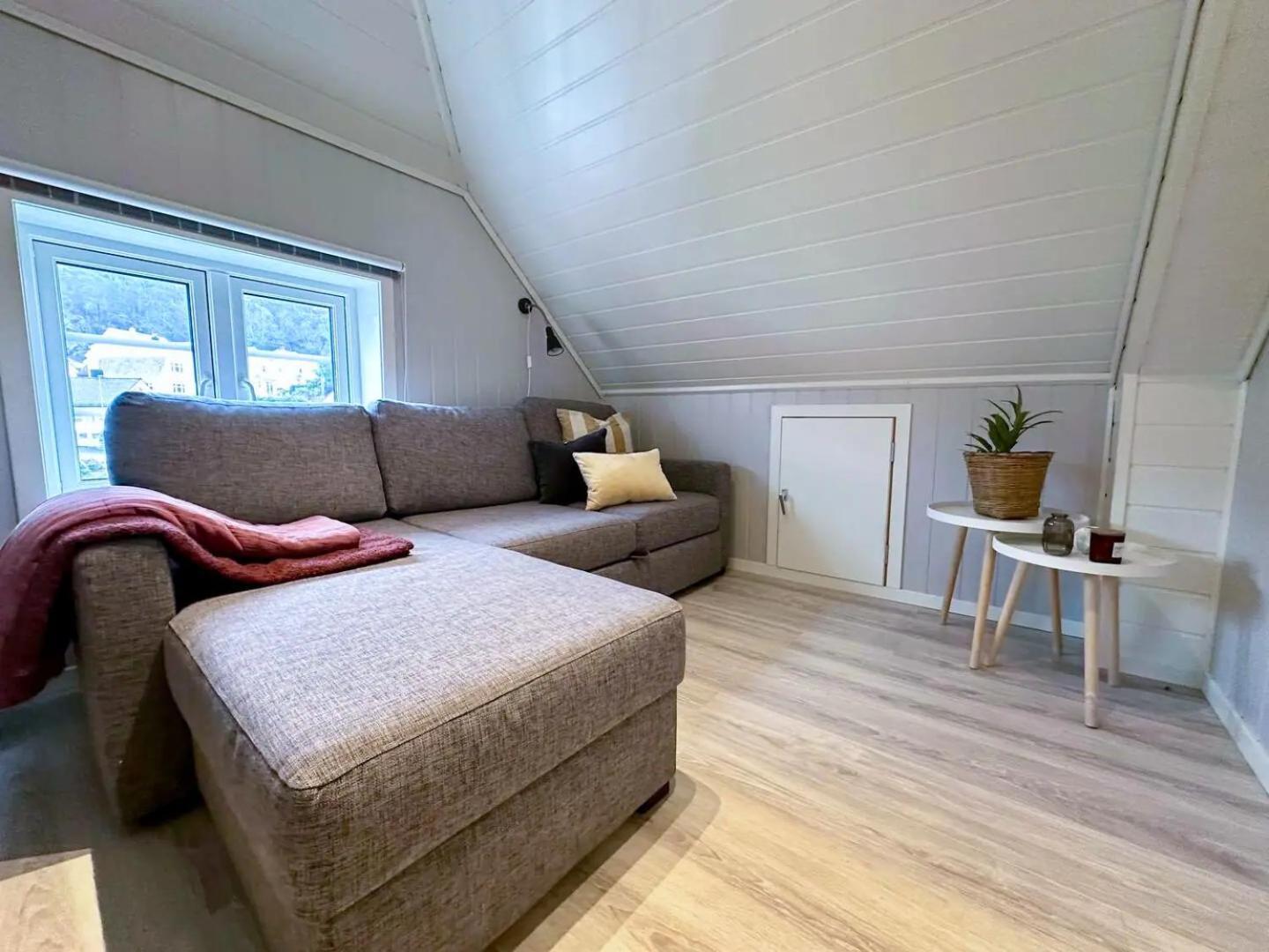Stylish & Bright Penthouse - Office - 5 Star Location! Apartment Egersund Exterior photo