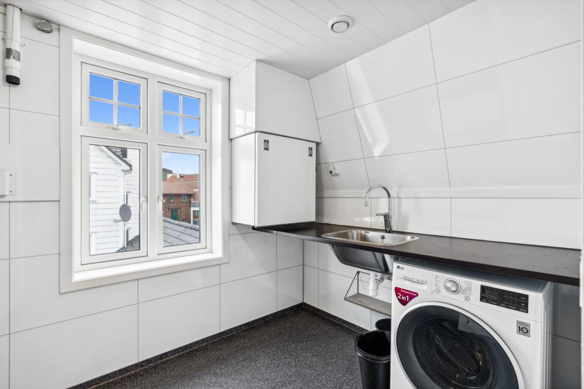Stylish & Bright Penthouse - Office - 5 Star Location! Apartment Egersund Exterior photo
